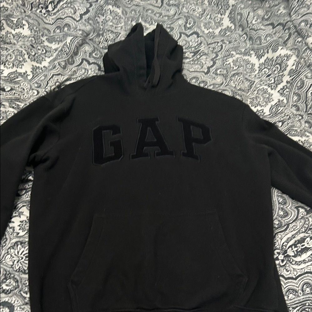 GAP Men's Black Hoodie Sweater